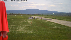 Pojezdová dráha, Runway