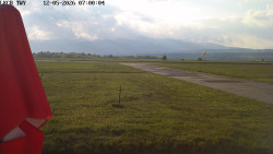 Pojezdová dráha, Runway