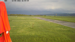 Pojezdová dráha, Runway