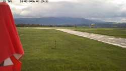 Pojezdová dráha, Runway
