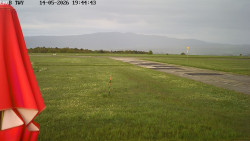 Pojezdová dráha, Runway