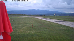 Pojezdová dráha, Runway