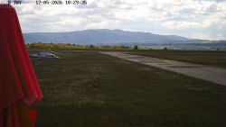 Pojezdová dráha, Runway