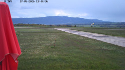 Pojezdová dráha, Runway