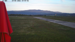 Pojezdová dráha, Runway