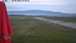 Pojezdová dráha, Runway