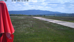 Pojezdová dráha, Runway