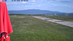 Pojezdová dráha, Runway