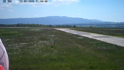 Pojezdová dráha, Runway