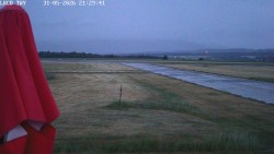 Pojezdová dráha, Runway