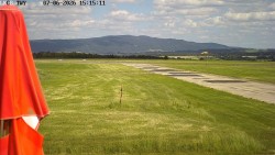 Pojezdová dráha, Runway