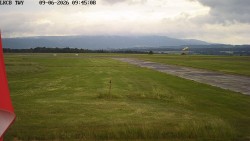 Pojezdová dráha, Runway