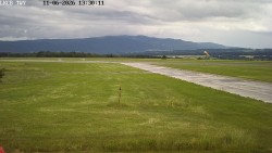 Pojezdová dráha, Runway