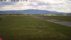Pojezdová dráha, Runway
