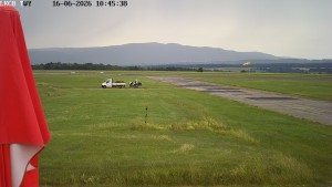 Letiště Cheb - Pojezdová dráha, Runway - 16.6.2026 v 10:45 Letiště Cheb - Pojezdová dráha, Runway - 16.6.2026 v 10:45