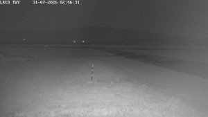 Letiště Cheb - Pojezdová dráha, Runway - 31.7.2026 v 02:45 Letiště Cheb - Pojezdová dráha, Runway - 31.7.2026 v 02:45