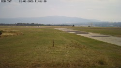 Pojezdová dráha, Runway