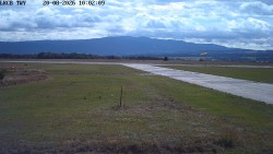 Pojezdová dráha, Runway