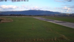 Pojezdová dráha, Runway