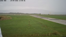 Pojezdová dráha, Runway