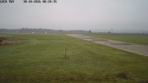 Flughafen Cheb - Rollbahn, Start- und Landebahn - 30.10.2026 v 08:45