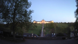 Hospitál