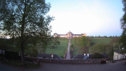 Hospitál