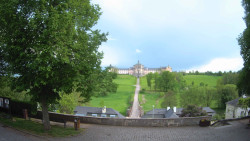 Hospitál