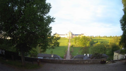 Hospitál