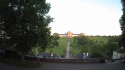 Hospitál