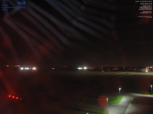 Letišti Ostrava Mošnov - Runway - 20.9.2025 v 03:45
