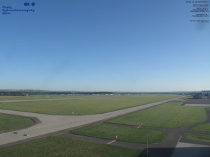 Letišti Ostrava Mošnov - Runway - 20.9.2025 v 08:15