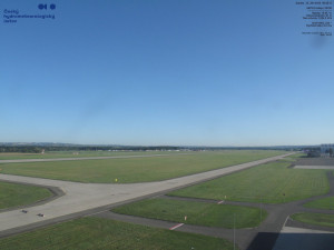 Letišti Ostrava Mošnov - Runway - 20.9.2025 v 08:45