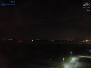 Letišti Ostrava Mošnov - Runway - 5.4.2026 v 00:45 Letišti Ostrava Mošnov - Runway - 5.4.2026 v 00:45