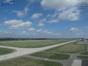 Letišti Ostrava Mošnov - Runway - 5.4.2026 v 11:30