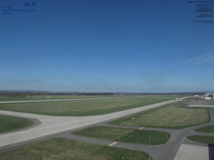 Letišti Ostrava Mošnov - Runway - 5.4.2026 v 13:15