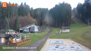 Skiareál Mariánky - Dolní stanice lanovky - 15.11.2025 v 12:45 Skiareál Mariánky - Dolní stanice lanovky - 15.11.2025 v 12:45