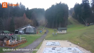 Skiareál Mariánky - Dolní stanice lanovky - 15.11.2025 v 13:45 Skiareál Mariánky - Dolní stanice lanovky - 15.11.2025 v 13:45
