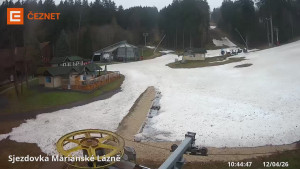 Skiareál Mariánky - Dolní stanice lanovky - 12.4.2026 v 10:45