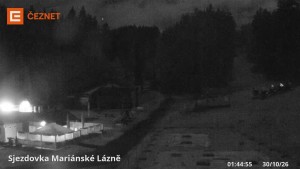 Skigebiet Mariánky - Untere Seilbahnstation - 30.10.2026 v 01:45 Skigebiet Mariánky - Untere Seilbahnstation - 30.10.2026 v 01:45