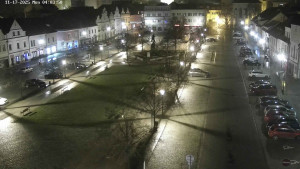 Město Beroun - Husovo náměstí - 17.11.2025 v 03:45 Město Beroun - Husovo náměstí - 17.11.2025 v 03:45