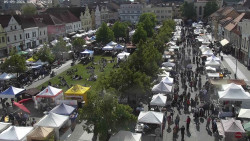 Husovo náměstí