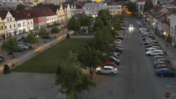 Husovo náměstí