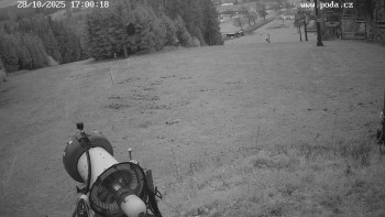 Snímek    28.10.2025 v 17:00