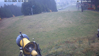 Snímek    2.11.2025 v 12:00