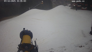 Ski snowpark Harusův kopec - Harusák - Sjezdovka - 7.12.2025 v 15:45 Ski snowpark Harusův kopec - Harusák - Sjezdovka - 7.12.2025 v 15:45
