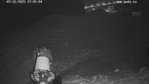 Ski snowpark Harusův kopec - Harusák - Sjezdovka - 7.12.2025 v 17:45 Ski snowpark Harusův kopec - Harusák - Sjezdovka - 7.12.2025 v 17:45