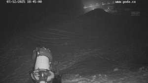 Ski snowpark Harusův kopec - Harusák - Sjezdovka - 7.12.2025 v 18:45 Ski snowpark Harusův kopec - Harusák - Sjezdovka - 7.12.2025 v 18:45