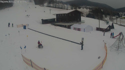 Lyžařská škola a dětské hřiště