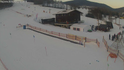 Lyžařská škola a dětské hřiště